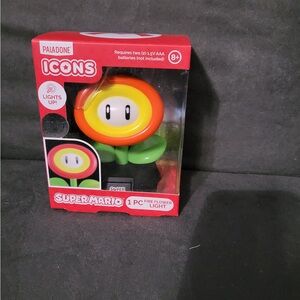 Super Mario Fire Flower Light